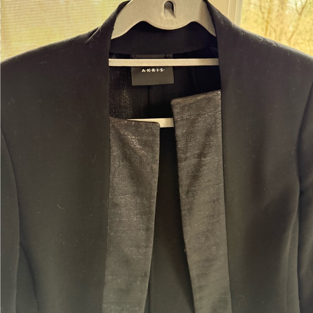 AKRIS Elegant Black Women's Jacket - Picture 7 of 8